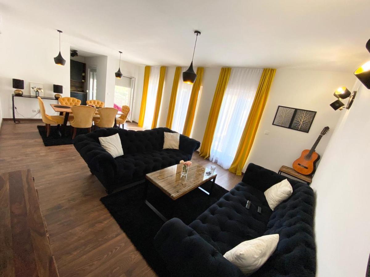 Blackpearl Apartment Split Exteriör bild
